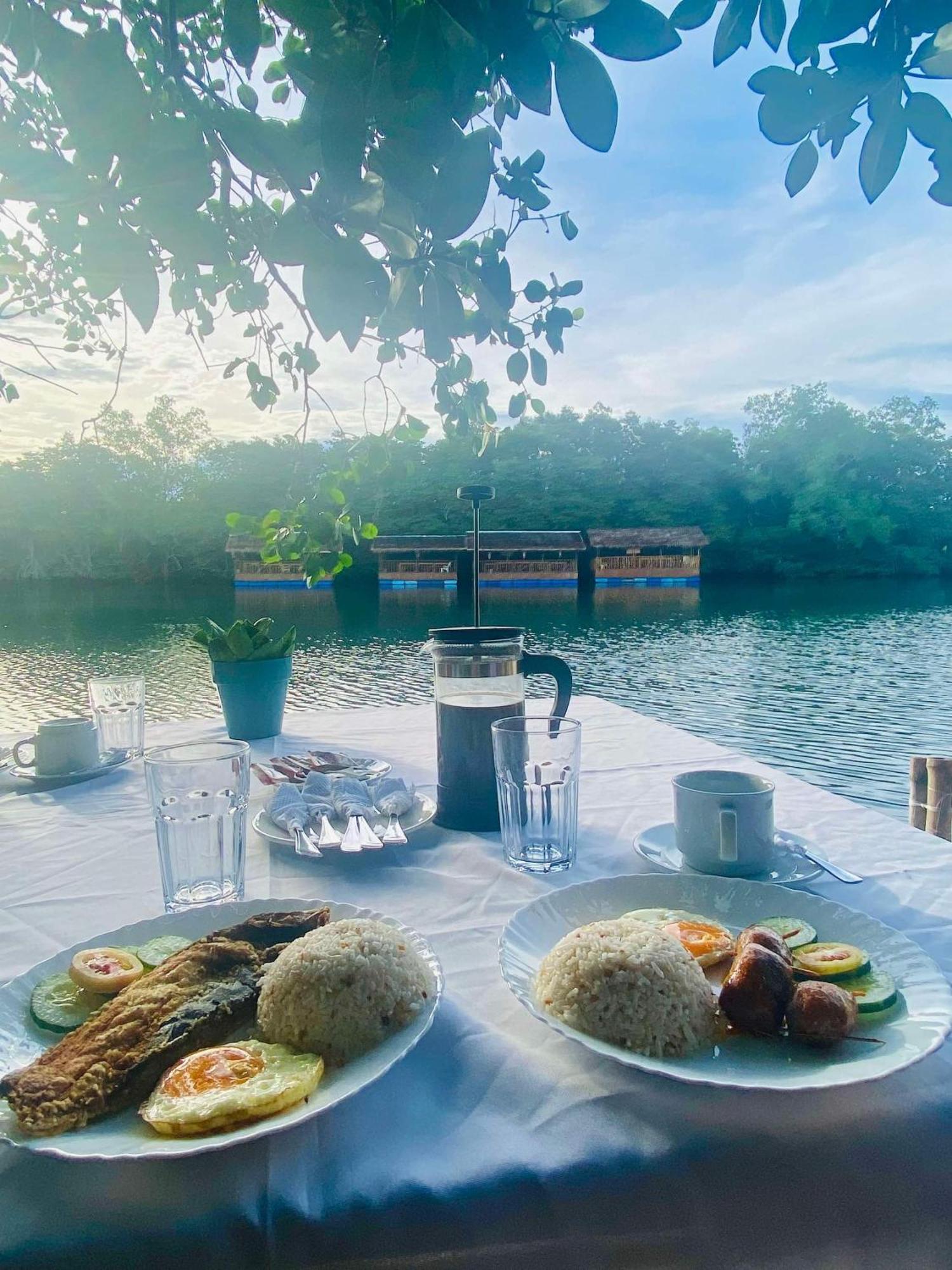 Virgin River And Recreation Spot Campsite Bolinao